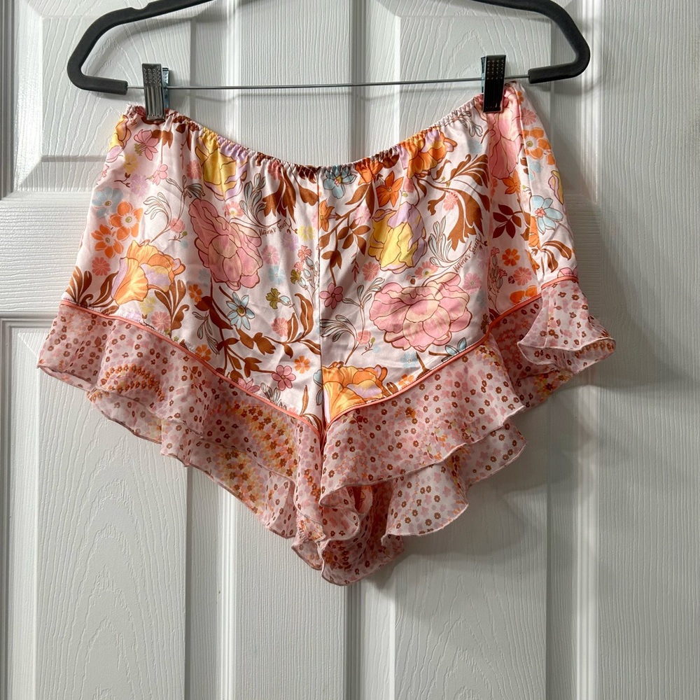 Victoria’s Secret sleep shorts size Medium